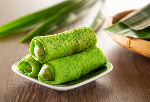 The Art of Making Nyonya Kueh Kueh: Bingka Ubi & Kueh Dadar (#CHETSV0013)