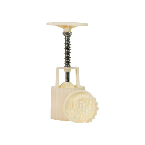 MOONCAKE MOULD PLASTIC FISH 50G (#104805)