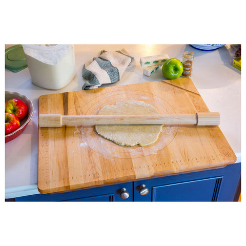 MAPLE PASTRY BOARD WITH WALNUT CLEAT 24X18X0.75" (#106657)