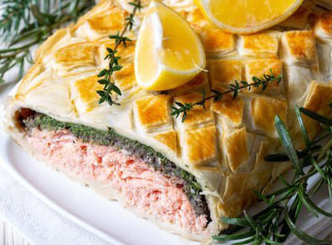 SALMON COULIBIAC WITH CREAMY SPINACH 1.4KG (#122756)