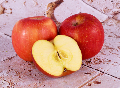 ORGANIC FUJI APPLE 4PC (#125809)