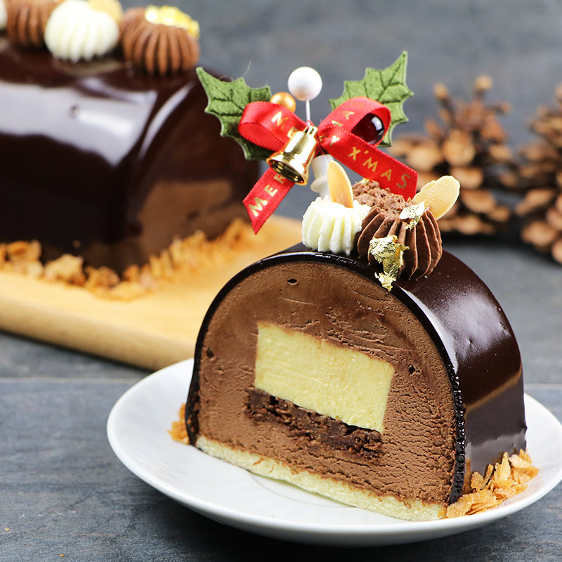 Christmas Log Cake + Fruit Cake (