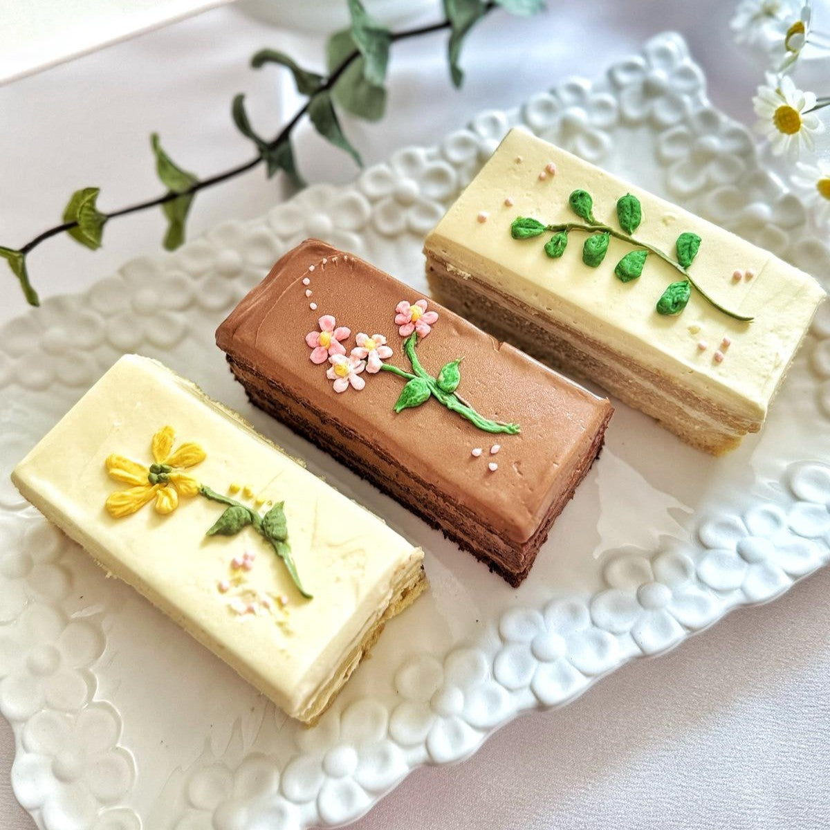Floral Buttercream Sliced Cakes (