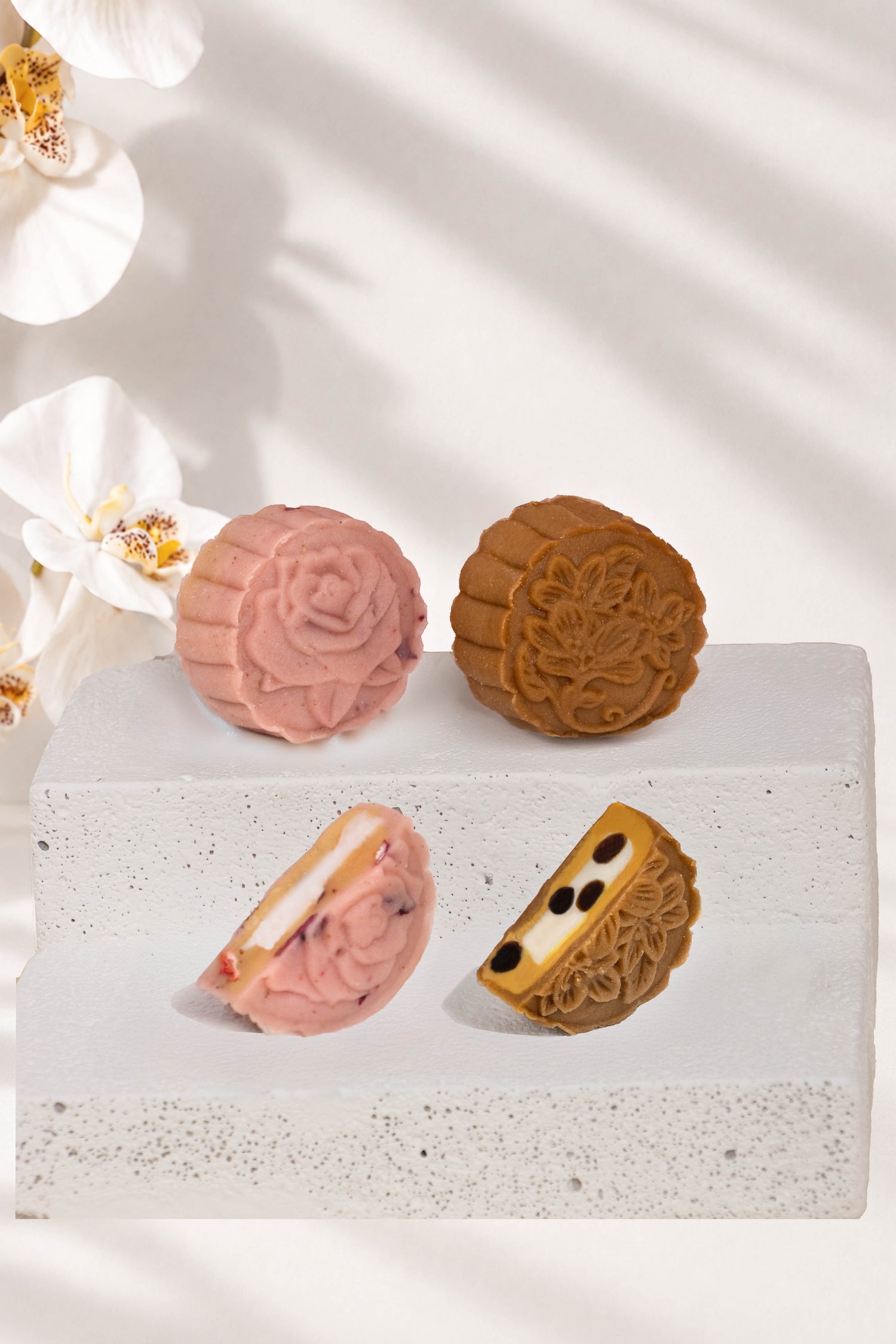 Bubble Tea Mochi Espresso Snowskin + Strawberry Rose Lychee Snowskin Mooncake (