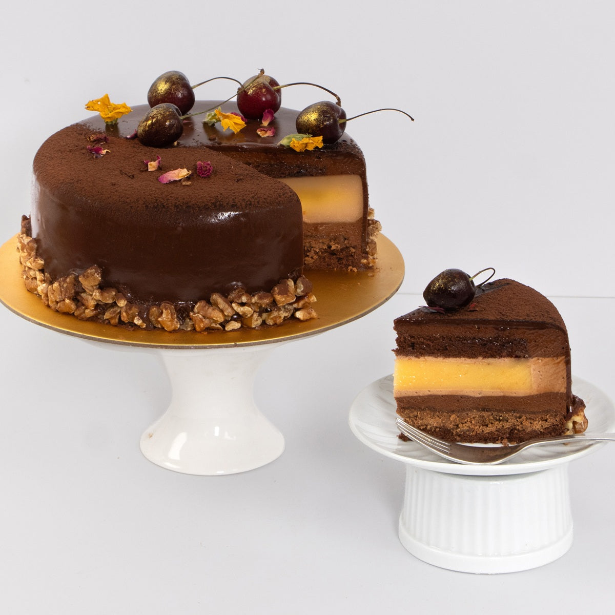 Hazelnut Yuzu Cake + Roti Coffee Bun (