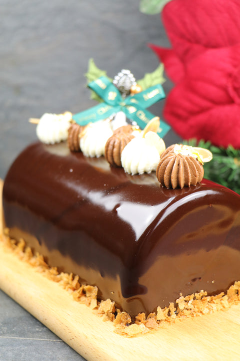 Christmas Log Cake + Fruit Cake (#PATTSV0068)