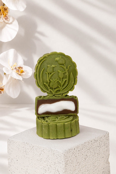 Kunafa Chocolate Pistachio Mooncake + Green Tea Mochi Puer Mooncake (#MCK0001)