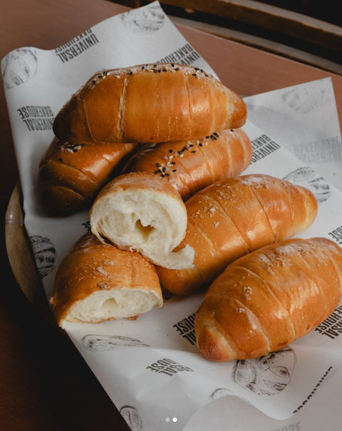 Japanese Shio Pan Bread (Classic Sea Salt Butter, Garlic, Cheese) (#PATSL101)