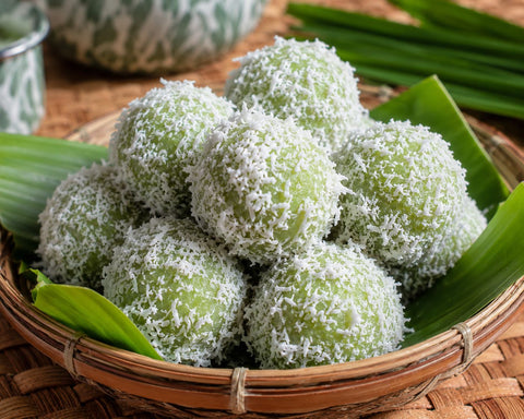 Kueh Genggang & Ondeh Ondeh (#CHERMAINEKGO)