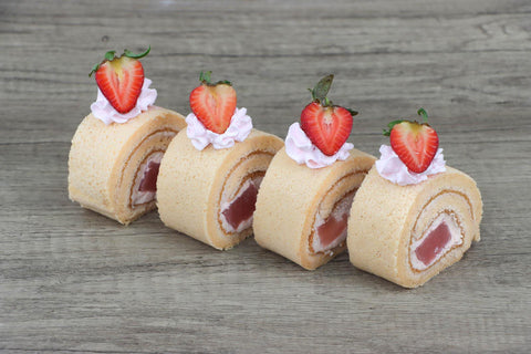 Strawberry Yakult Jelly Roll Cake & Pandan Ondeh Ondeh Roll Cake (#CHERMAINESYJ)