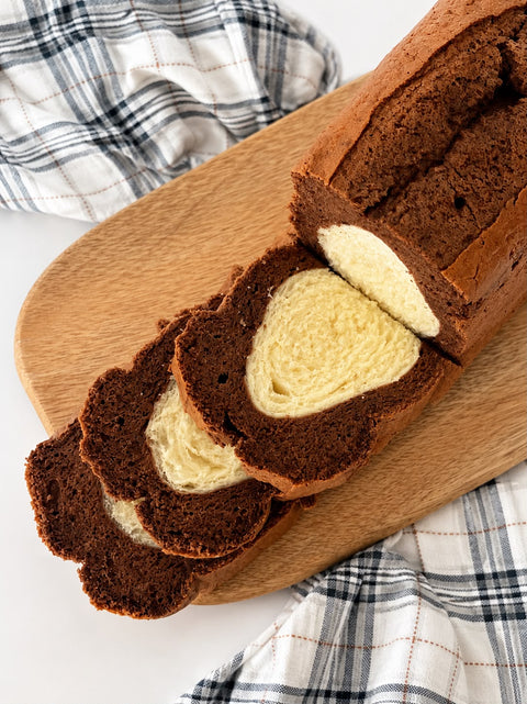 Chocolate Cake Bread + Oatmeal Cranberry Cookie (#YENCCB)