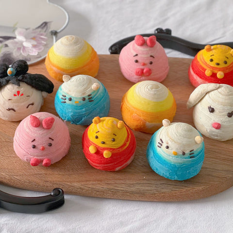 Character Flaky mooncake kitty, pooh and piglet (bake version) (#YENCFM)