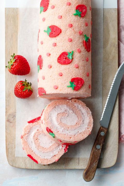 Strawberry Roll Cake (#YENTSV0002)